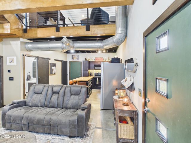 2215 S Joplin, Joplin, MO 64804