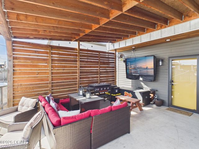 2215 S Joplin, Joplin, MO 64804