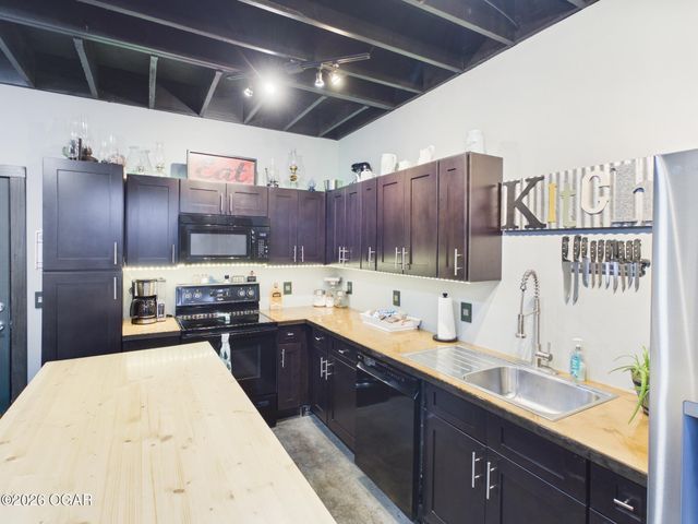 2215 S Joplin, Joplin, MO 64804