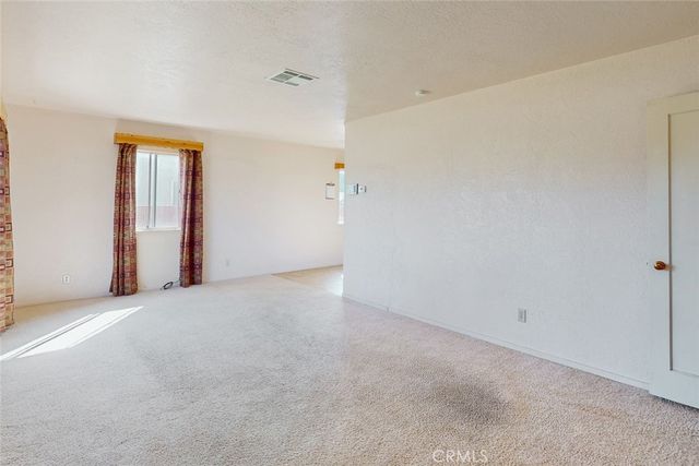 1043 Thermalito, Oroville, CA 95965