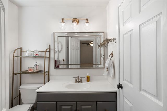 2216 Piedmont Street, Irving, TX 75061