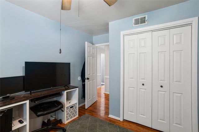 2216 Piedmont Street, Irving, TX 75061