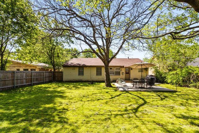 2216 Piedmont Street, Irving, TX 75061