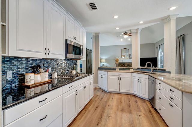 213 Ledgenest Drive, Mckinney, TX 75072