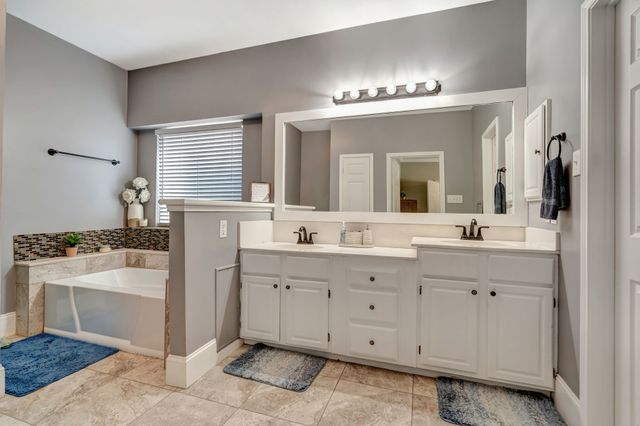 213 Ledgenest Drive, Mckinney, TX 75072