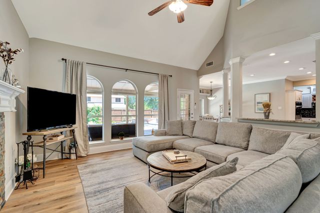 213 Ledgenest Drive, Mckinney, TX 75072