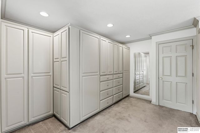 2506 S 105th Avenue, Omaha, NE 68124