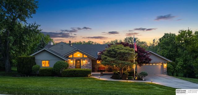2506 S 105th Avenue, Omaha, NE 68124