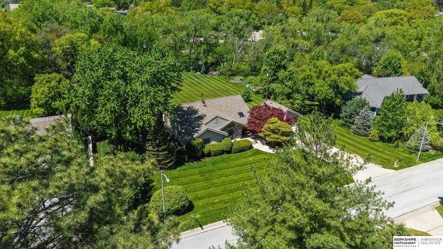 2506 S 105th Avenue, Omaha, NE 68124