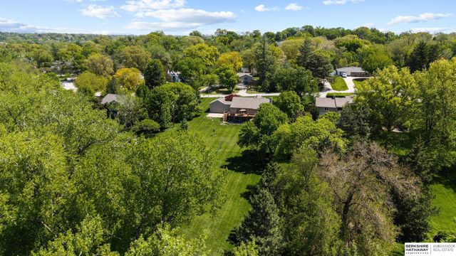 2506 S 105th Avenue, Omaha, NE 68124