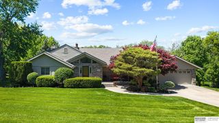 2506 S 105th Avenue, Omaha, NE 68124