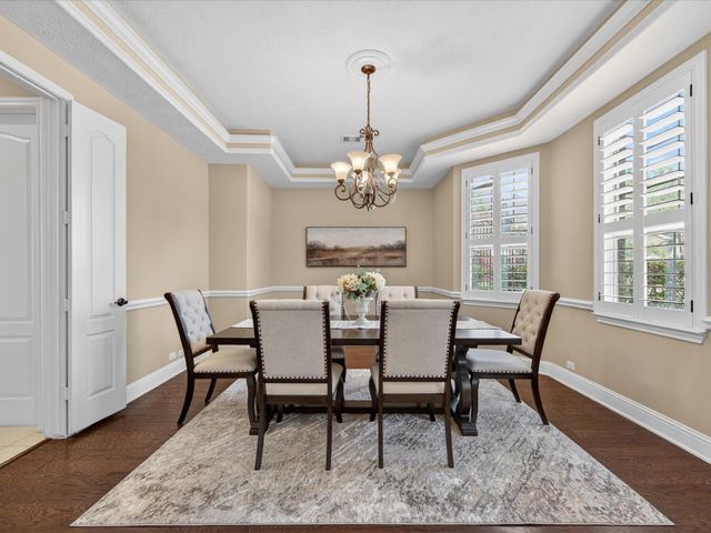 5330 Briarwick Meadow Lane, Sugar Land, TX 77479