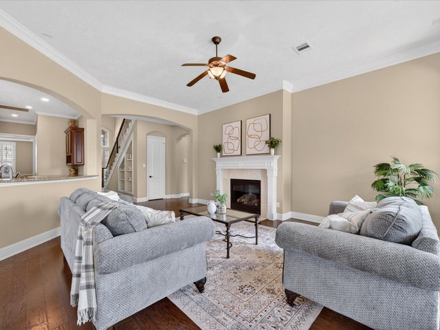 5330 Briarwick Meadow Lane, Sugar Land, TX 77479