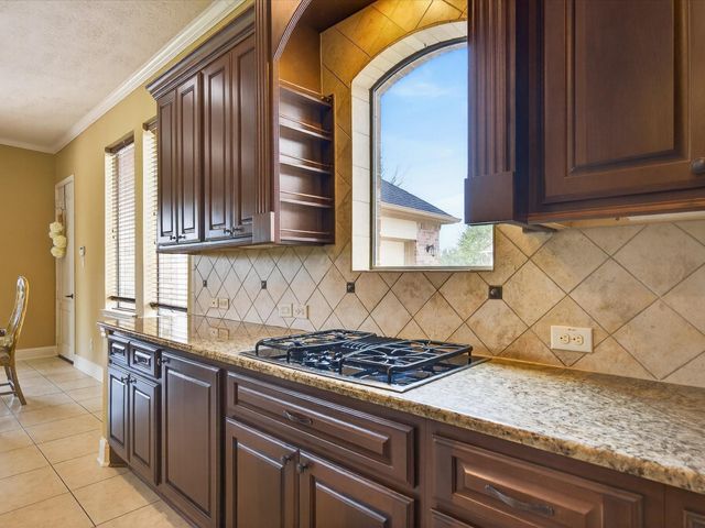 5330 Briarwick Meadow Lane, Sugar Land, TX 77479