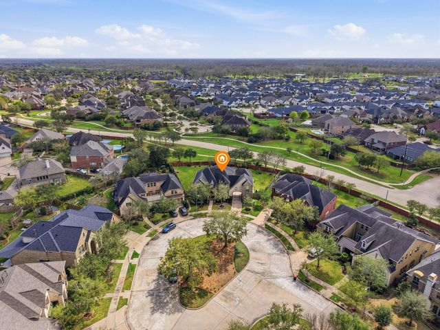 5330 Briarwick Meadow Lane, Sugar Land, TX 77479