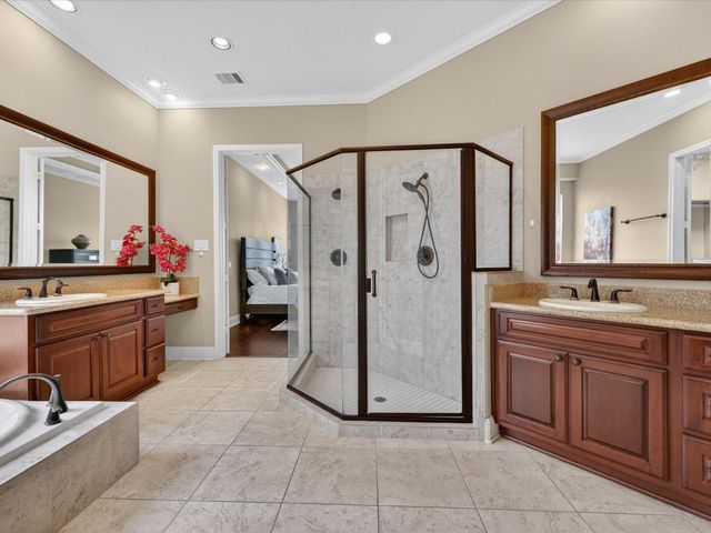 5330 Briarwick Meadow Lane, Sugar Land, TX 77479