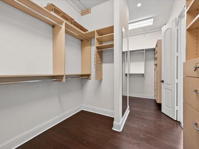 5330 Briarwick Meadow Lane, Sugar Land, TX 77479