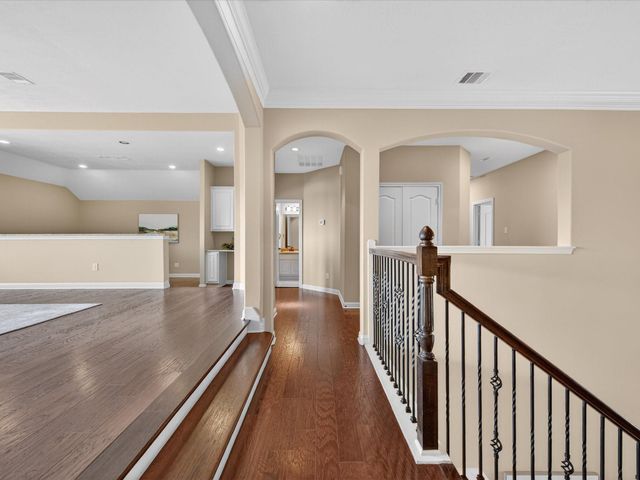 5330 Briarwick Meadow Lane, Sugar Land, TX 77479