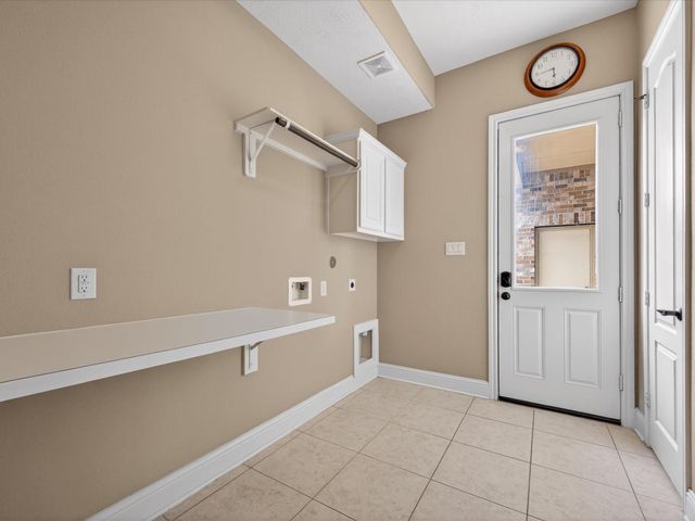 5330 Briarwick Meadow Lane, Sugar Land, TX 77479