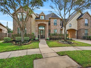 5330 Briarwick Meadow Lane, Sugar Land, TX 77479
