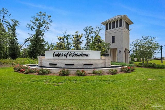 4769 Redhead Ct, Pace, FL 32571