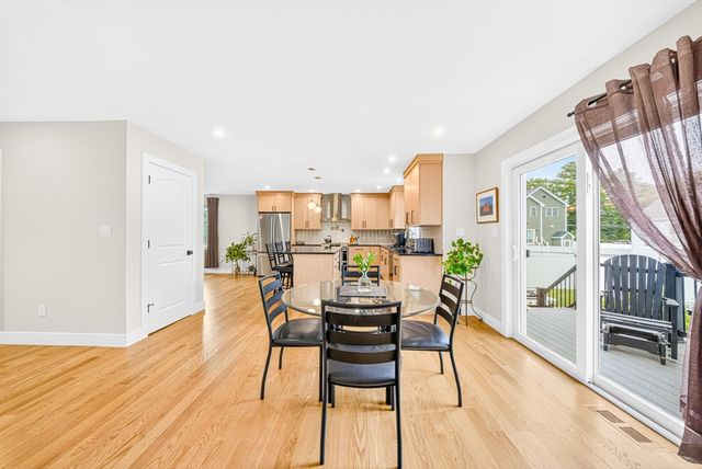 2 Sequoia Street, Billerica, MA 01821