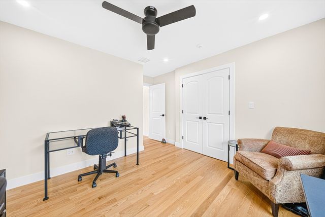 2 Sequoia Street, Billerica, MA 01821