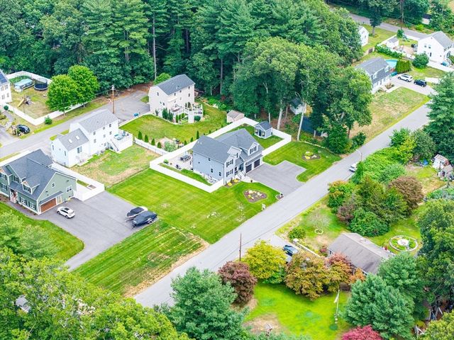 2 Sequoia Street, Billerica, MA 01821