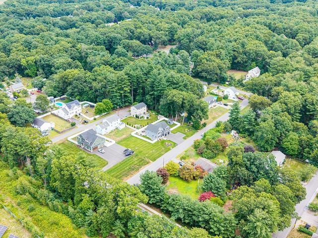 2 Sequoia Street, Billerica, MA 01821