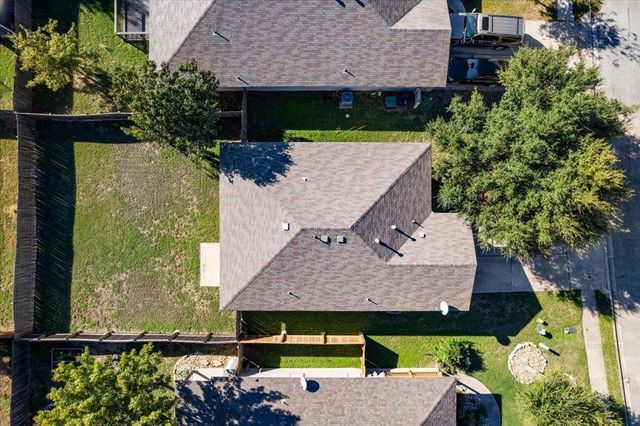 304 Watergate WAY, Hutto, TX 78634