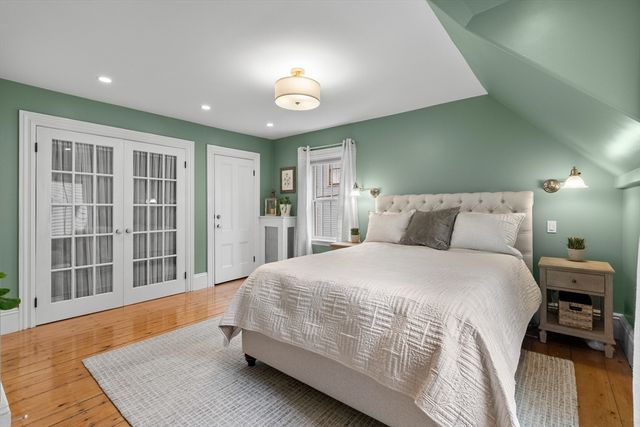 6 Gifford Court, Salem, MA 01970