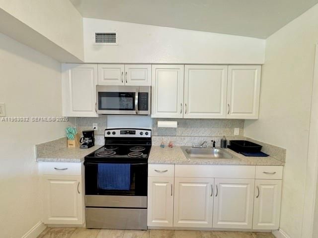 3296 William Ave, Miami, FL 33133