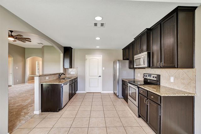 18852 Atascosa Trail, Magnolia, TX 77355