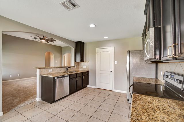 18852 Atascosa Trail, Magnolia, TX 77355
