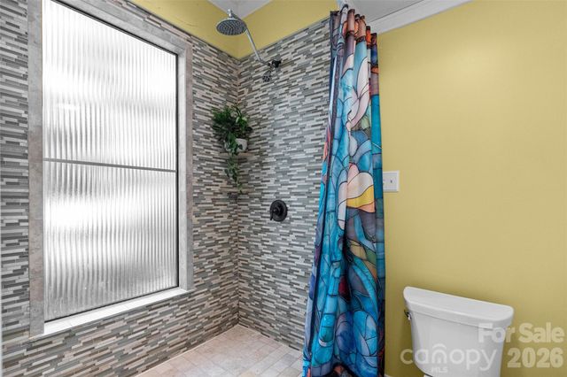 8 College Street, York, SC 29745
