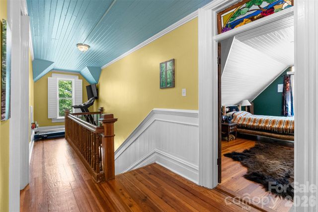 8 College Street, York, SC 29745