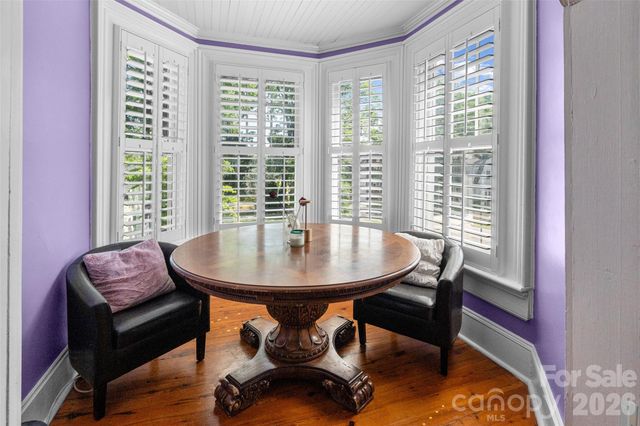 8 College Street, York, SC 29745