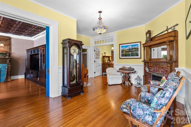 8 College Street, York, SC 29745