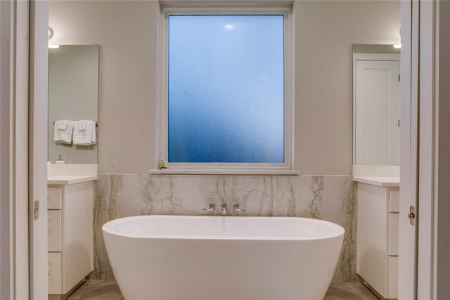 5712 Kenwood Avenue, Dallas, TX 75206