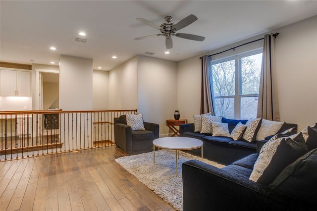 5712 Kenwood Avenue, Dallas, TX 75206