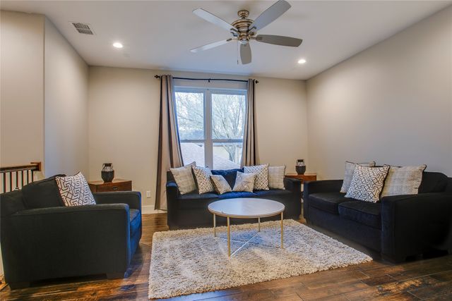 5712 Kenwood Avenue, Dallas, TX 75206