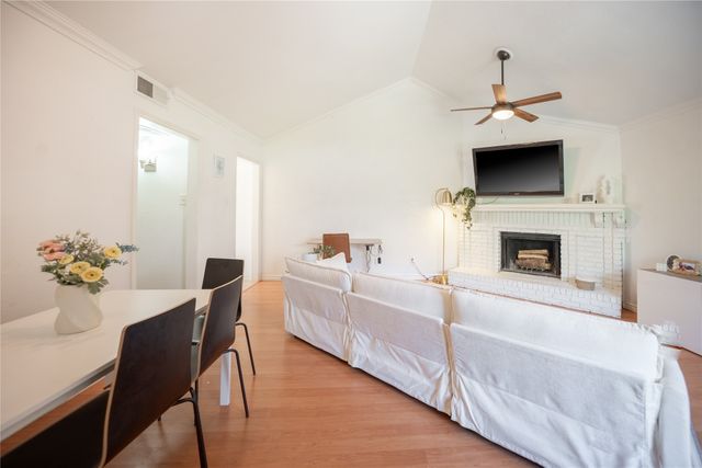 2835 Keller Springs Road 808, Carrollton, TX 75006