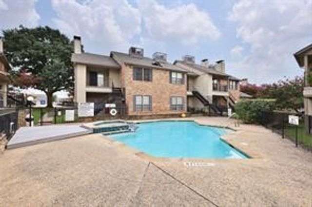 2835 Keller Springs Road 808, Carrollton, TX 75006