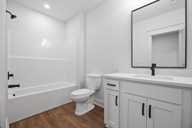 716 E Bridge Road, Polk City, IA 50226