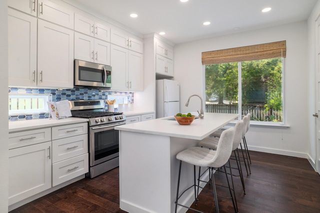 3911 Duval ST 2, Austin, TX 78751