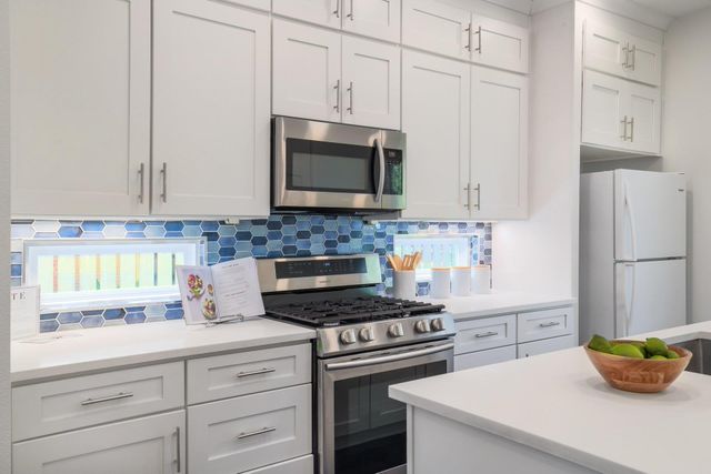 3911 Duval ST 2, Austin, TX 78751