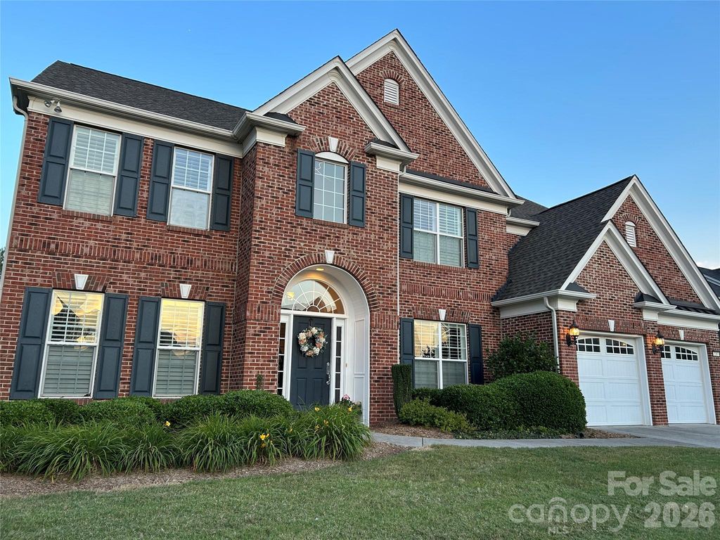 2207 Avenza Drive, Waxhaw, NC 28173
