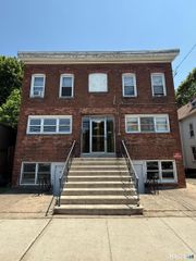 747 Dixwell Avenue, New Haven, CT 06511