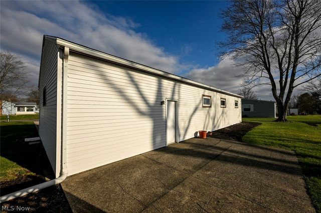 5838 Harter Home Drive, Akron, OH 44319