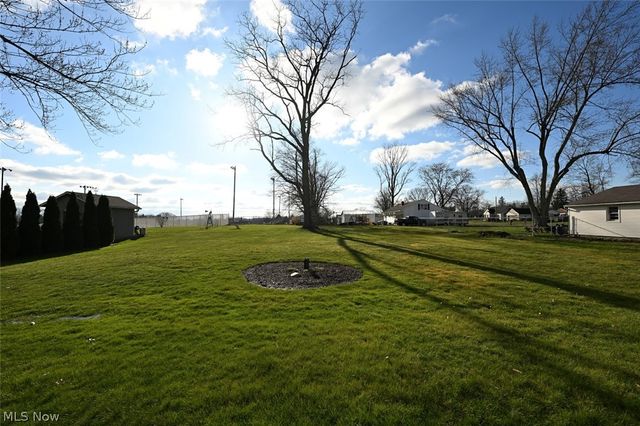 5838 Harter Home Drive, Akron, OH 44319